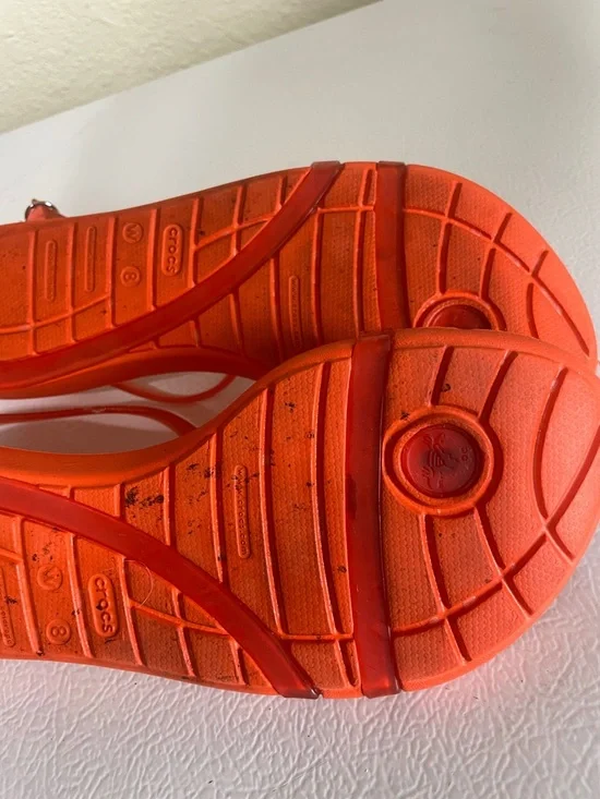 CROCS Women's Orange Flat Sandals. Good Condition. Size 8. - Picture 10 of 11